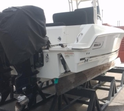 Boston Whaler Outrage 230